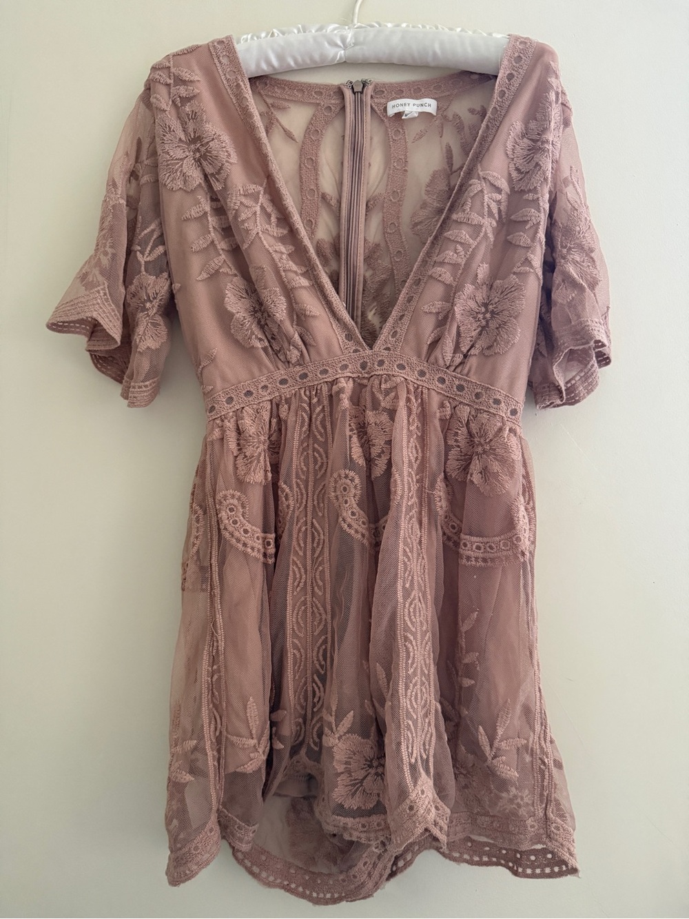 Honey Punch Dusty Mauve Lace Embroidered V-Neck Romper